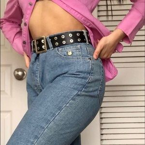 Authentic MOM Jeans